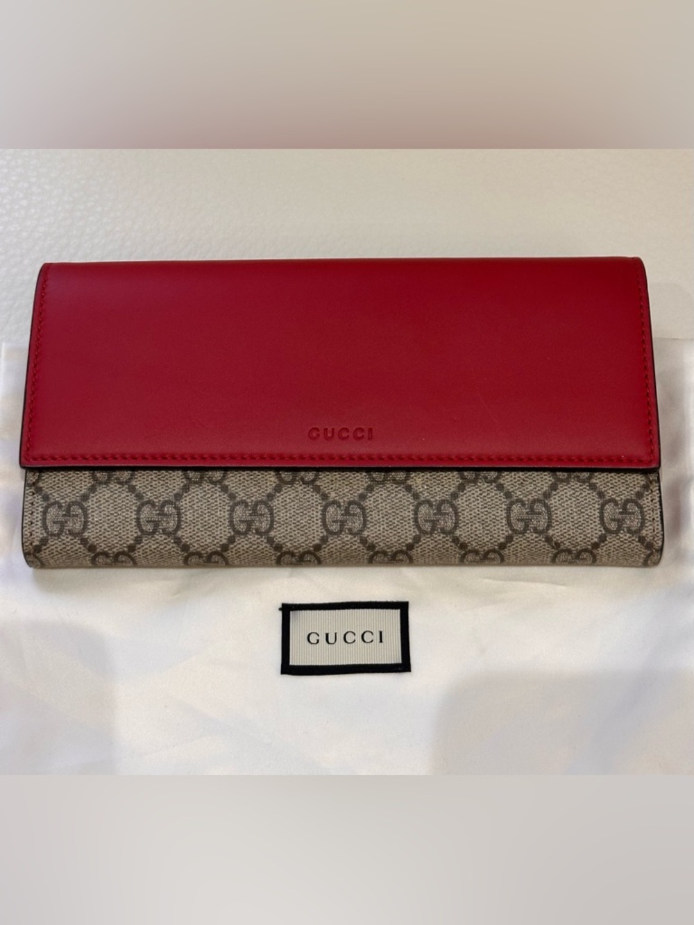 Gucci Beige GG Supreme Continental Wallet with Red Trim